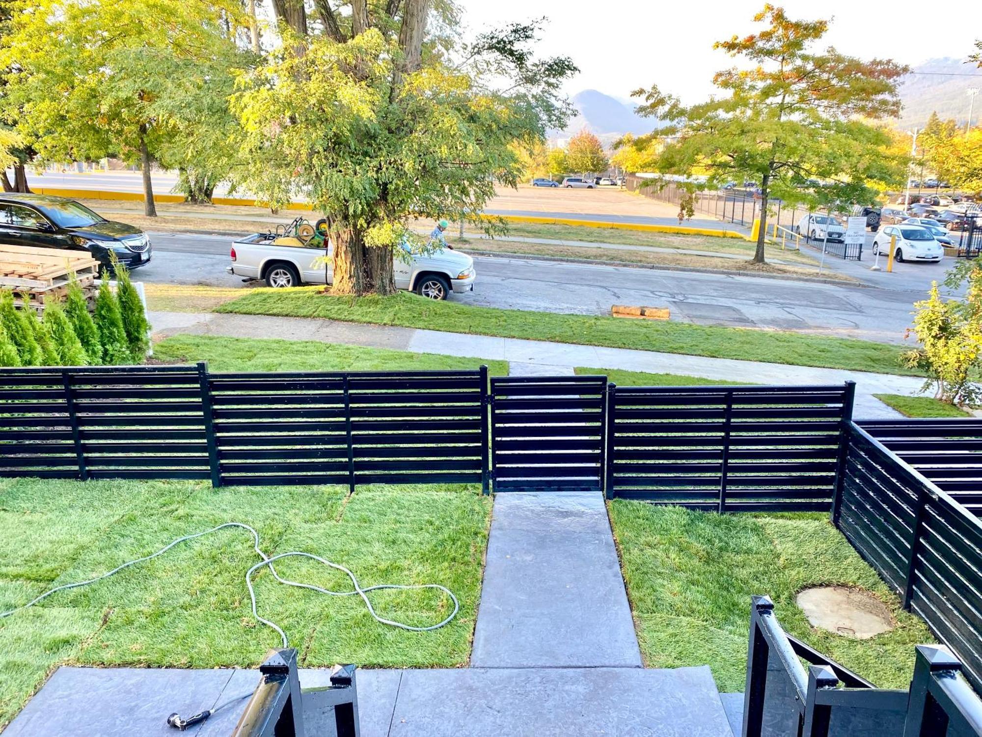 Modern And New House Near Pne With Big Garden And Free Parking Apartment Vancouver Bagian luar foto